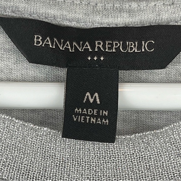 Banana Republic Viscose Sleeveless Top Medium Shimmer Trim - Picture 4 of 15